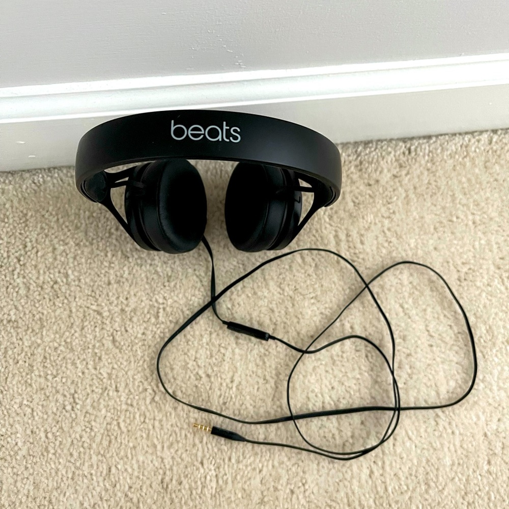 Black Beats First Gen Headphones